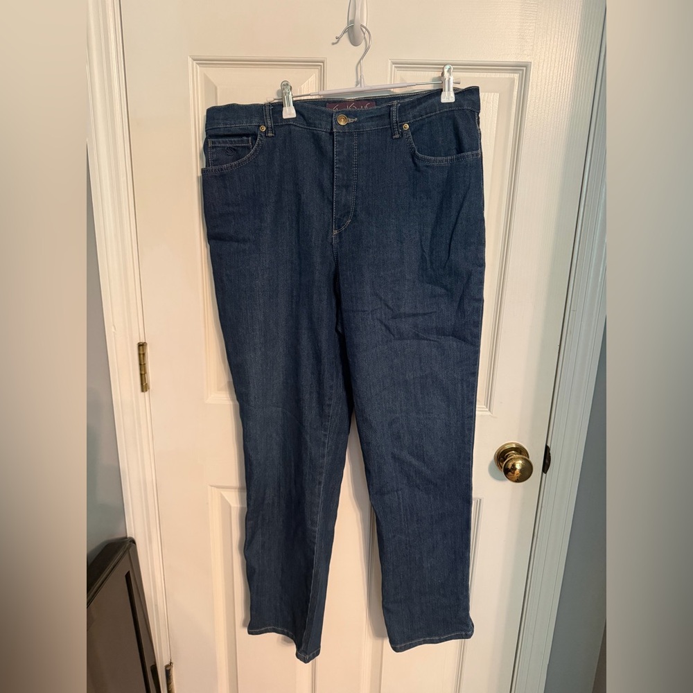 Gloria Vanderbilt Jeans in size 14